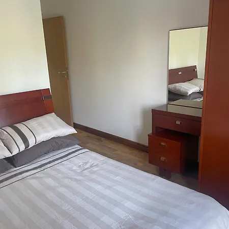 公寓 2 Bedroom Ski-side Loft Pool & Balconies Mountain Views *